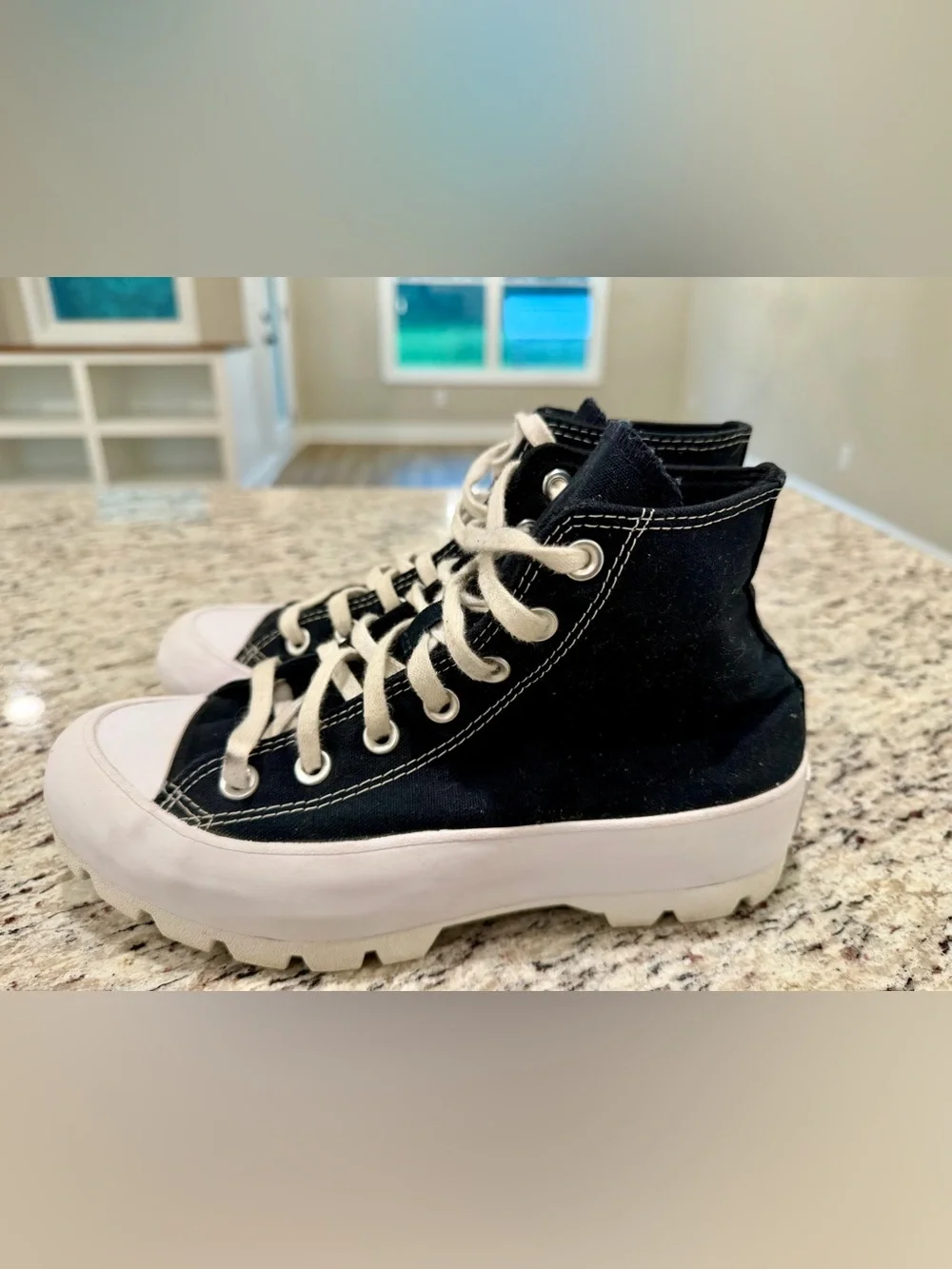 Converse excellent like